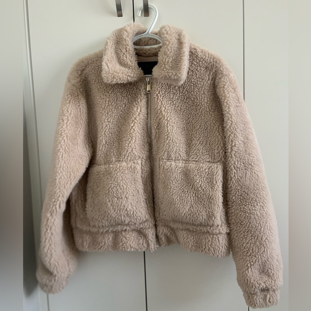 Teddy Jacket - Picture 2 of 3